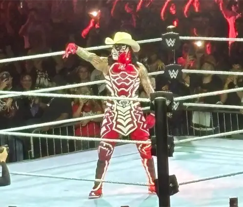 México es una de las opciones que tiene la WWE para hacer un PLE fuera de los Estados Unidos en 2026. @RafaDato2