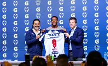 Alerta sísmica altera la presentación de Anthony Martial con el Monterrey