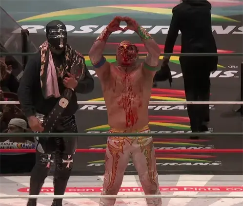 Místico acabó bañado en sangre tras su lucha con MJF en el 92 Aniversario del CMLL. @CMLL_OFICIAL Místico acabó bañado en sangre tras su lucha con MJF en el 92 Aniversario del CMLL. @CMLL_OFICIAL