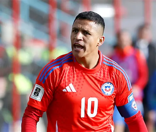 Alexis Sánchez desafía al tiempo y revela cómo puede jugar el Mundial con Chile (Photo by Gaston Brito Miserocchi/Getty Images) Alexis Sánchez desafía al tiempo y revela cómo puede jugar el Mundial con Chile (Photo by Gaston Brito Miserocchi/Getty Images)