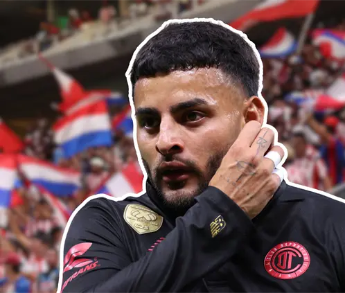 Alexis Vega provoca a la afición de Chivas: Es un espectáculo (Photo by Simon Barber/Getty Images)