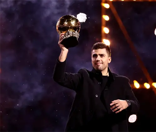 Balón de Oro 2025: Revelan los 3 criterios para elegir al ganador (Photo by Naomi Baker/Getty Images)