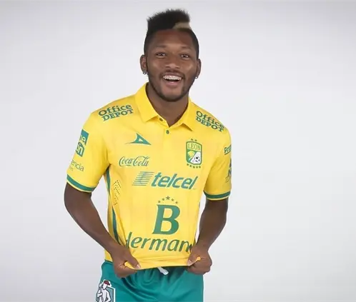 La familia de Jonathan González reveló que el futbolista fue amenazado días antes de ser asesinado por hombres relacionados a las apuestas clandestinas. @Clubleonfc