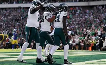 NFL: Philadelphia Eagles remonta y mantiene el invicto ante Los Angeles Rams