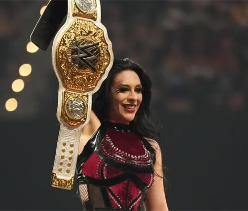 Stepahie Vaquer hizo historia en Wrestlepalooza, al convertirse en la primera campeona chilena de WWE.