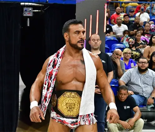 Alberto El Patrón fue confirmado como el quinto participante del reality show La Granja VIP de TV Azteca. @PrideOfMexico