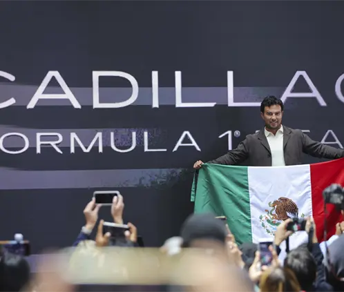 Cadillac busca hasta 70 mdd con Checo Pérez en su debut en la F1  (Photo by Agustin Cuevas/Getty Images)