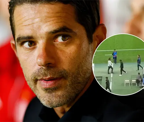 Fernando Gago sufre abucheo masivo y cánticos en su regreso al estadio de Chivas (Photo by Leopoldo Smith/Getty Images)
