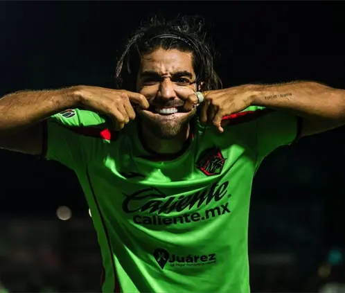 Los Bravos le dieron a Pumas una lección para quedarse con tres puntos valiosos (Instagram: @fc_juarez)