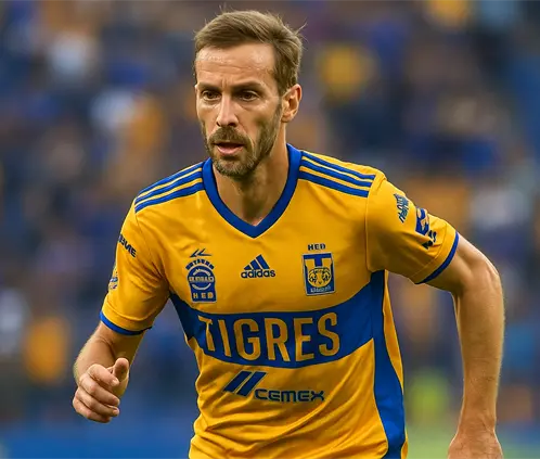 Sergio Canales con Tigres. Imagen Generada por ChatGPT.