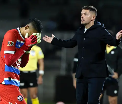 El estratega de los celestes solicito a su afición no criticar los errores que ha tenido Kevin Mier (Daniel Gámez / POSTA Deportes - Getty images)