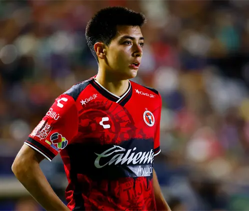 El Manchester United buscaría firmar a Gilberto Mora en el Mundial sub 20. Getty Images