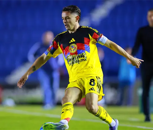 Álvaro Fidalgo ha tenido complicaciones en la rodilla desde el inicio de su carrera, pero esto no le impedirá jugar el Clásico Capitalino.