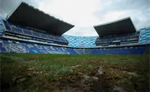 ¡Tlaloc no da tregua! Puebla vs Chivas se retrasa por tormenta eléctrica