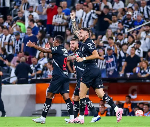 Rayados de Monterrey recibió la visita de Santos Laguna como parte de las acciones de la Jornada 11 del Apertura 2025.