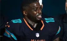 Tyreek Hill sufre terrible lesión de rodilla