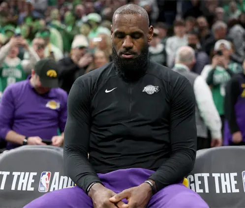 Se sigue especulando sobre el futuro de LeBron James en la NBA (Getty Images) Se sigue especulando sobre el futuro de LeBron James en la NBA (Getty Images)