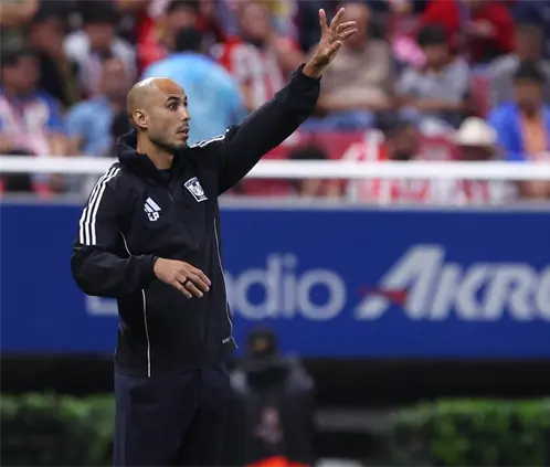 Los Tigres de Guido Pizarro marchan como la mejor defensa del Apertura 2025. Getty Images