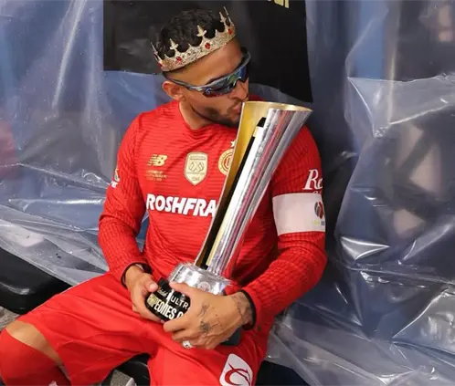Alexis Vega, de las críticas a ser ídolo en Toluca (Foto: @tolucafc Instagram)