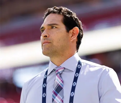 Mark Sánchez, ex jugador mexicano de la NFL, fue hospitalizado de emergencia tras ser apuñalado en la ciudad de Indianápolis. @SleeperNFL Mark Sánchez, ex jugador mexicano de la NFL, fue hospitalizado de emergencia tras ser apuñalado en la ciudad de Indianápolis. @SleeperNFL