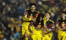 América golea a Santos y se acerca a la cima del Apertura 2025