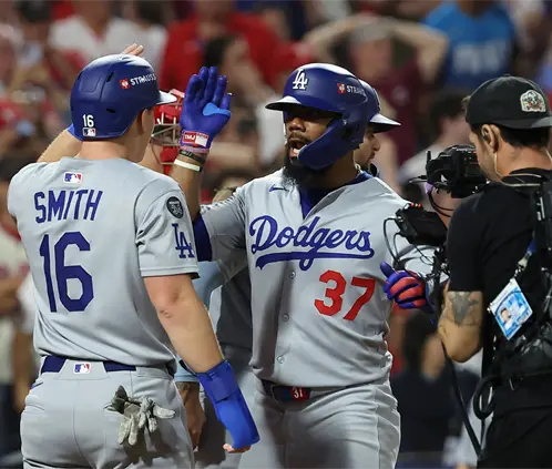 Los Phillies y los Dodgers empezaron con las hostilidades correspondientes a su Serie Divisional de la Liga Nacional.