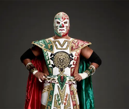 El Hijo de Dr. Wagner Jr. hará su debut en la WWE el 14 de octubre, en la marca NXT. @hijodewagner El Hijo de Dr. Wagner Jr. hará su debut en la WWE el 14 de octubre, en la marca NXT. @hijodewagner