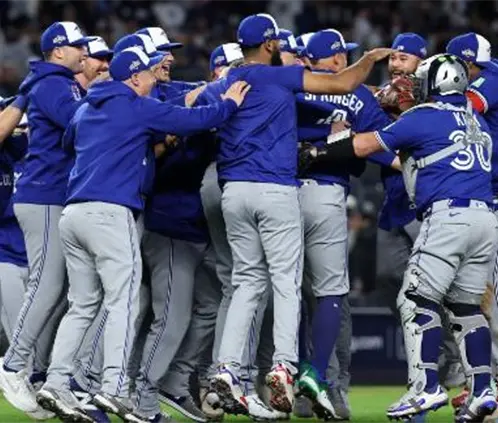 Las posibilidades de Blue Jays de ganar la Serie Mundial según la IA. Getty Images. Las posibilidades de Blue Jays de ganar la Serie Mundial según la IA. Getty Images.
