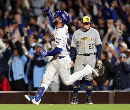 Los Cubs maniataron por segunda noche al hilo a los Brewers y obligan a la definición en cinco juegos (Getty Images)