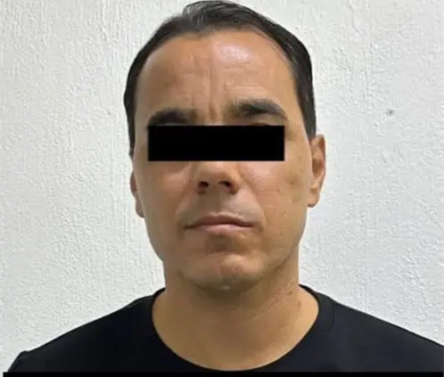 Omar N, ex jugador de Chivas, enfrentaría otras dos demandas por presunto abuso de menores. @FiscaliaJal Omar N, ex jugador de Chivas, enfrentaría otras dos demandas por presunto abuso de menores. @FiscaliaJal