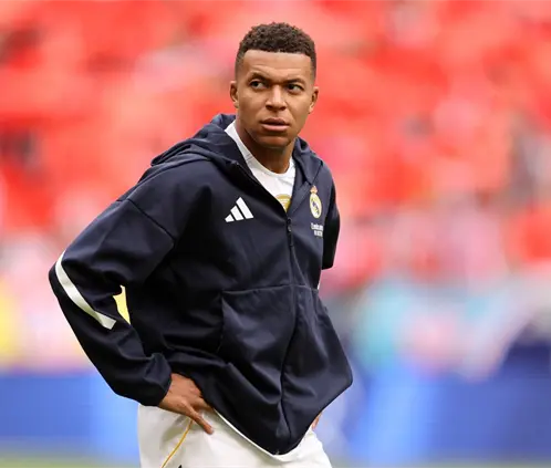 Kylian Mbappé destapa secrestos de su carrera con Jorge Valdano (Getty Images- Tan Jun) Kylian Mbappé destapa secrestos de su carrera con Jorge Valdano (Getty Images- Tan Jun)