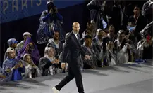 Zinedine Zidane levanta la mano para dirigir a Francia, ¿estará en el Mundial de 2026?