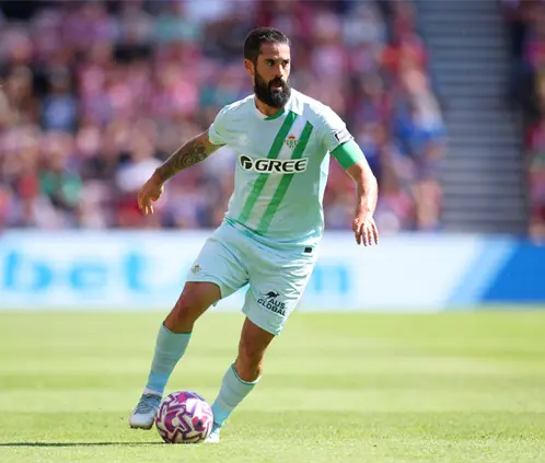 La directiva del Real Betis descartó la salida de Isco, pese a los rumores que lo colocaron en Rayados. Getty Images La directiva del Real Betis descartó la salida de Isco, pese a los rumores que lo colocaron en Rayados. Getty Images