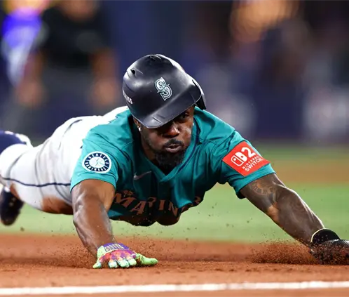 Randy Arozarena, clave en la victoria de Seattle Mariners ante Toronto (Getty Images- Cole Burston) Randy Arozarena, clave en la victoria de Seattle Mariners ante Toronto (Getty Images- Cole Burston)