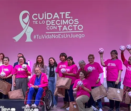 Liga MX presenta campaña de prevención del cancer de mama Liga MX presenta campaña de prevención del cancer de mama
