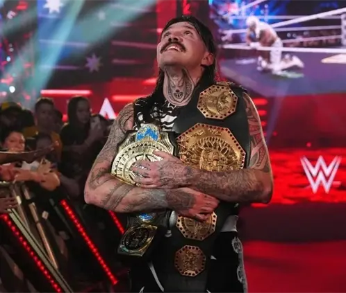 Dominik Mysterio enfrentaría a John Cena por el Campeonato Intercontinental de WWE en Survivor Series. @WWE Dominik Mysterio enfrentaría a John Cena por el Campeonato Intercontinental de WWE en Survivor Series. @WWE