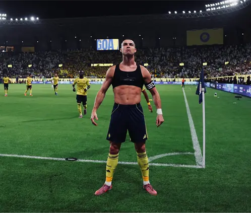 Cristiano Ronaldo falla penal, pero hace historia con 800 goles en clubes (Foto: @alnassrfc (X)) Cristiano Ronaldo falla penal, pero hace historia con 800 goles en clubes (Foto: @alnassrfc (X))