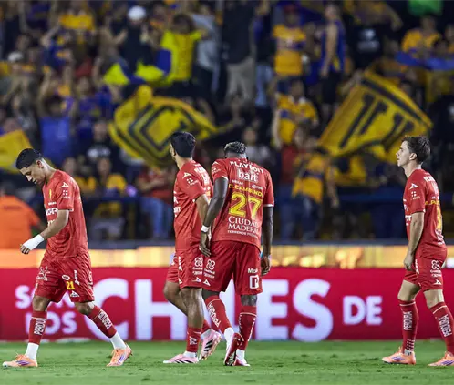 El Necaxa podría recibir una multa económica de la Liga MX por haber retrasado el inicio del partido contra Tigres. Ricardo Rodríguez El Necaxa podría recibir una multa económica de la Liga MX por haber retrasado el inicio del partido contra Tigres. Ricardo Rodríguez