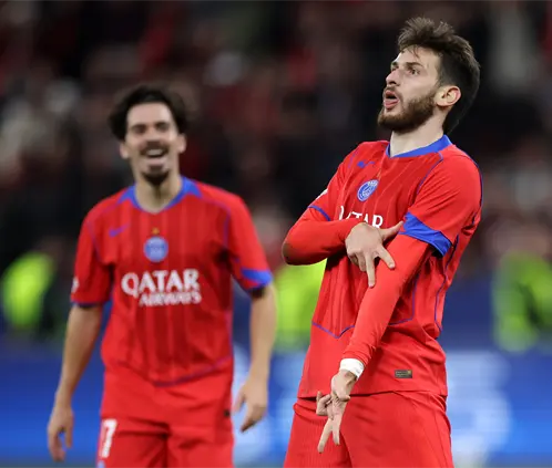 Bayer Leverkusen y PSG se enfrentan en la Jornada 3 de la UEFA Champions League. (Photo by Alex Grimm/Getty Images)