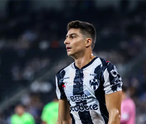 Stefan Medina se convierte en el extranjero con más partidos en Monterrey (Ricardo Rodríguez)