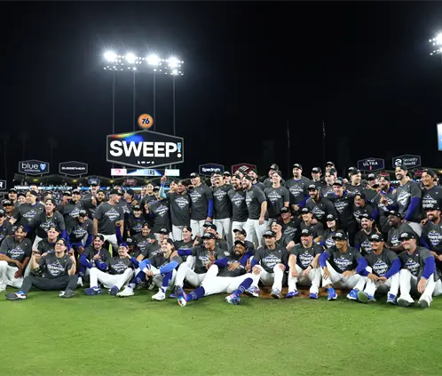 El éxito de los Dodgers en el terreno de juego refuerza la marca de la franquicia y su rentabilidad a largo plazo. El éxito de los Dodgers en el terreno de juego refuerza la marca de la franquicia y su rentabilidad a largo plazo.