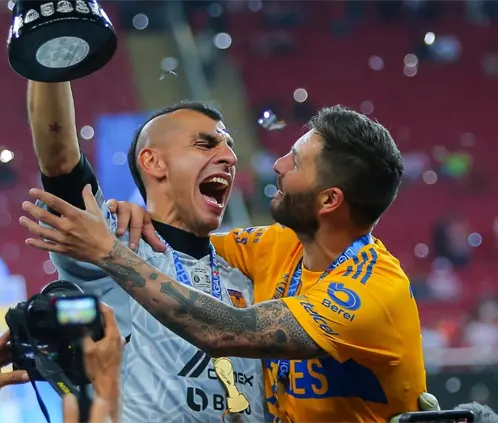En Tigres no están preparados para soltar a Nahuel Guzmán y André-Pierre Gignac (Photo by Agustin Cuevas/Getty Images) En Tigres no están preparados para soltar a Nahuel Guzmán y André-Pierre Gignac (Photo by Agustin Cuevas/Getty Images)