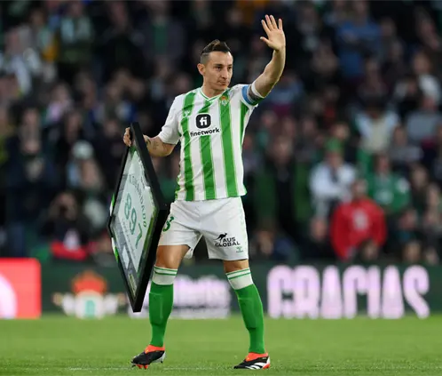Andrés Guardado volvió al Real Betis para comenzar su carrera como entrenador. Getty Images Andrés Guardado volvió al Real Betis para comenzar su carrera como entrenador. Getty Images