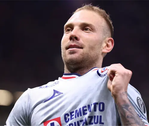 Rodolfo Rotondi sueña con la décima después de renovar con Cruz Azul