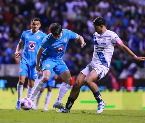 El Estadio Cuauhtémoc podría contar con un lleno para ver al Puebla recibiendo a Cruz Azul (Getty images) El Estadio Cuauhtémoc podría contar con un lleno para ver al Puebla recibiendo a Cruz Azul (Getty images)