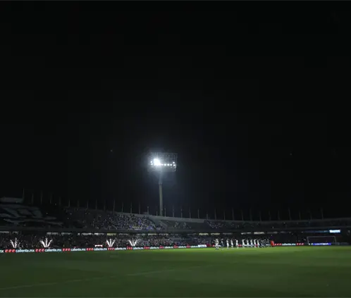 La fecha 15 del Apertura 2025 terminó con saldo de dos aficionados muertos, ambos en circunstancias sospechosas. Getty Images La fecha 15 del Apertura 2025 terminó con saldo de dos aficionados muertos, ambos en circunstancias sospechosas. Getty Images